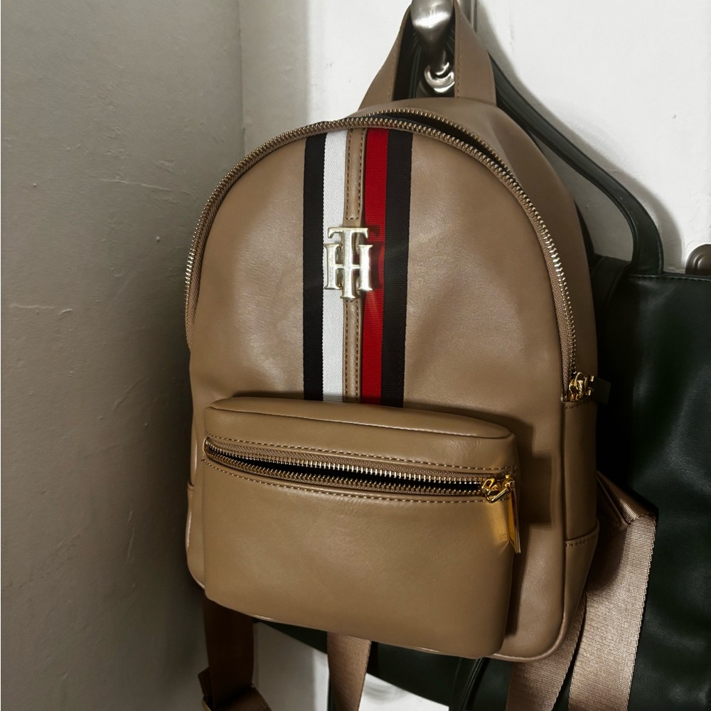tommy hilfiger backpack